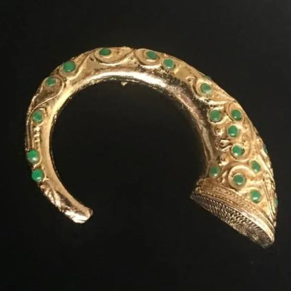Vintage DeNicola Estruscan Ram's Horn Brooch - Picture 2 of 8